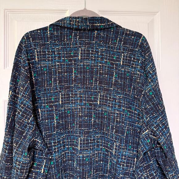 Catherines Women's Abstract Print Button Down Roll Tab Sleeve Top Size 2X - Picture 13 of 14